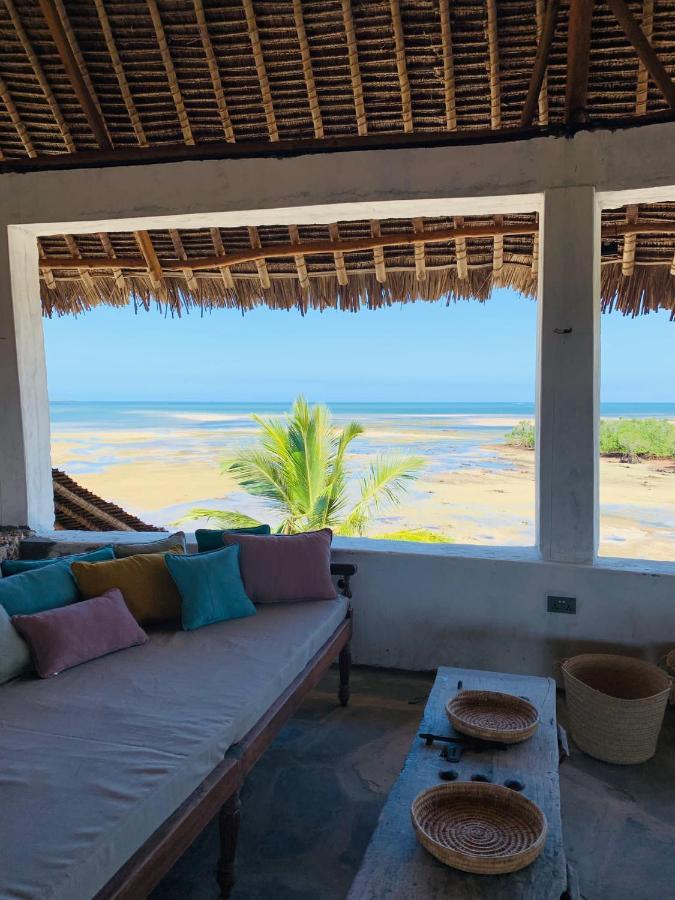 Mwazaro Beach Lodge Shimoni Buitenkant foto