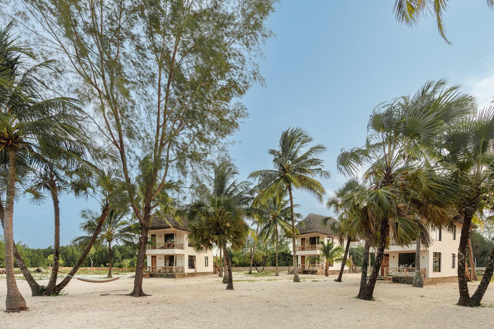 Mwazaro Beach Lodge Shimoni Buitenkant foto