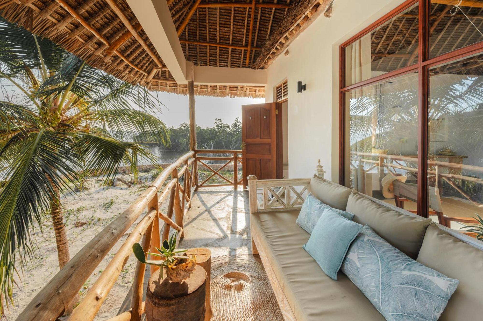 Mwazaro Beach Lodge Shimoni Buitenkant foto