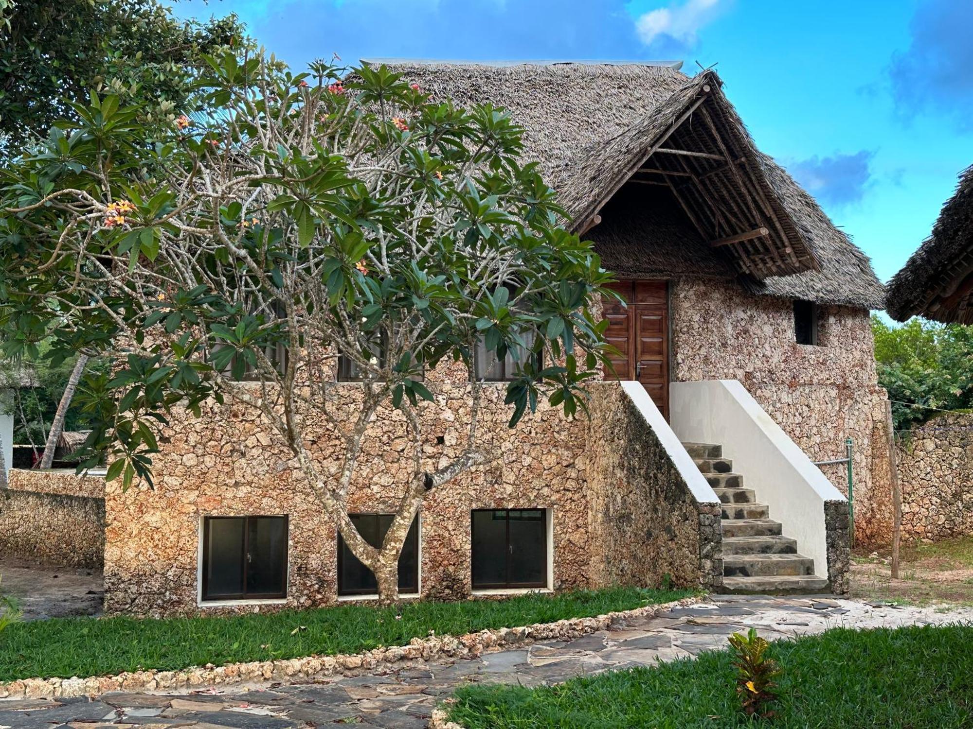 Mwazaro Beach Lodge Shimoni Kamer foto