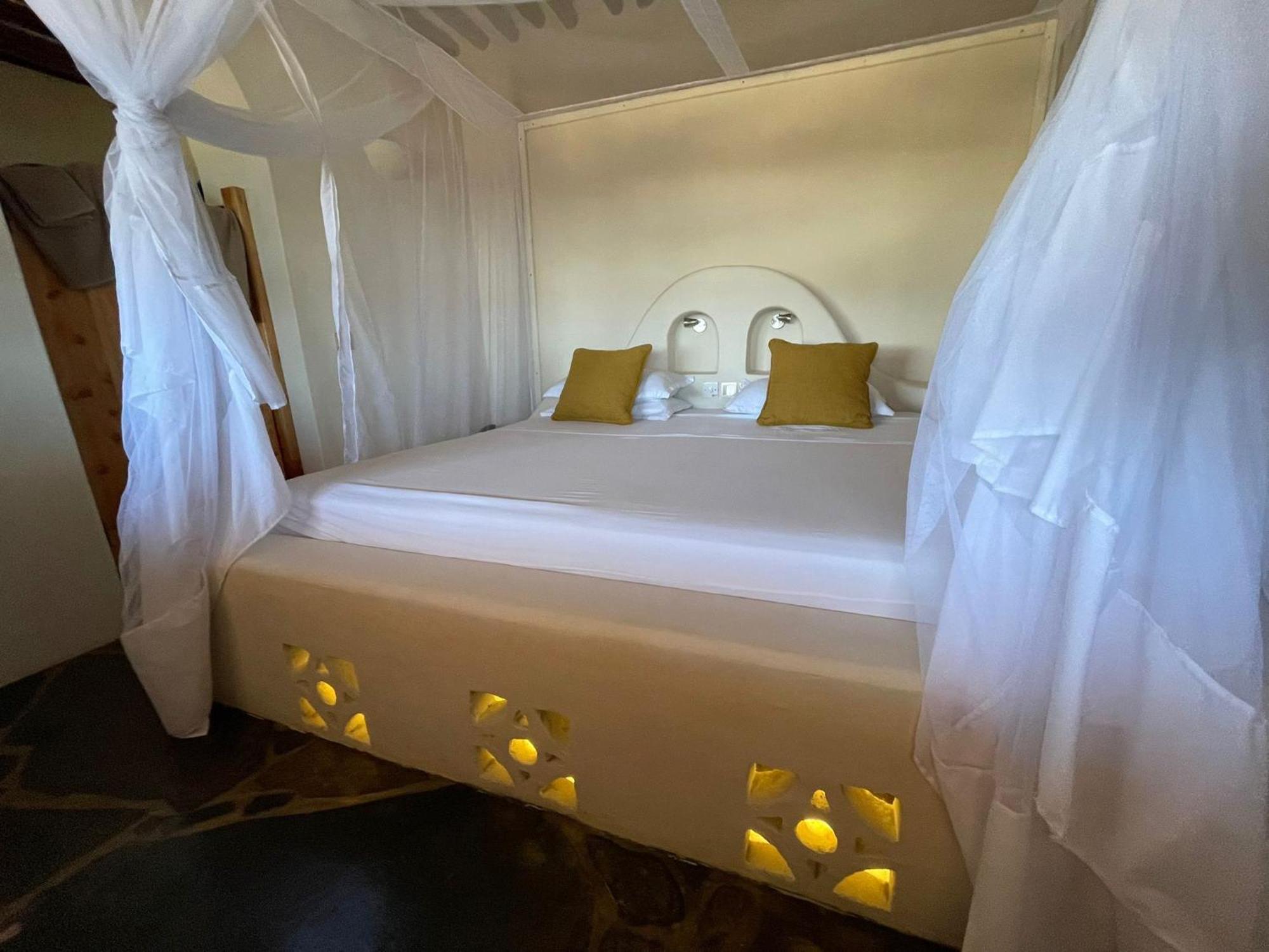 Mwazaro Beach Lodge Shimoni Kamer foto